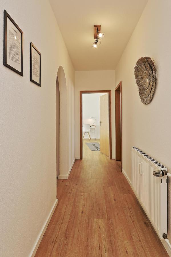 *City, Naehe Hbf, Kingsizebetten, Fitnessecke* Duisburg Exterior foto